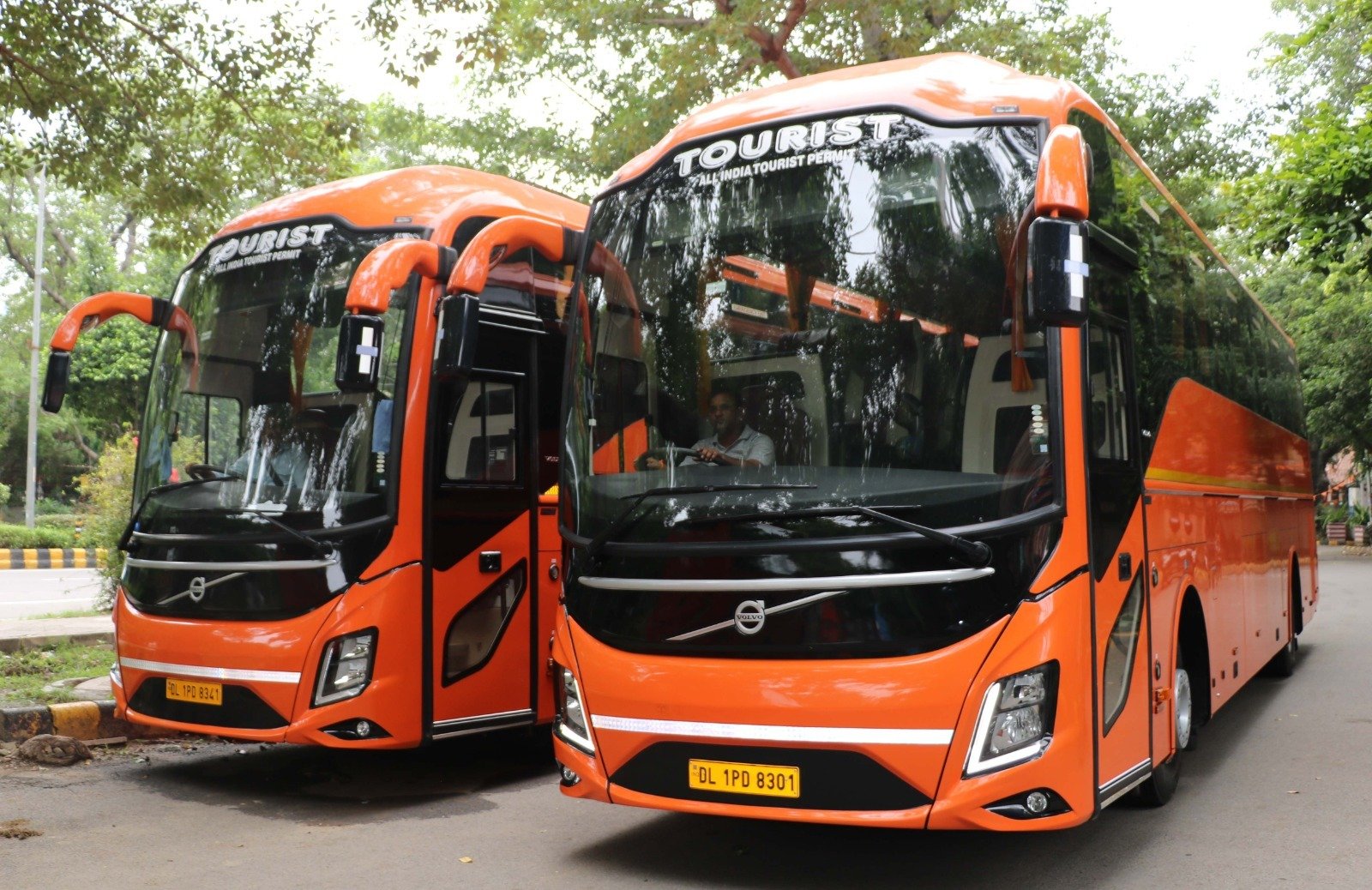 WhatsApp Image 2025-12-04 at 16.07.16_1d4d2e65.jpg - Supreme Car Rental